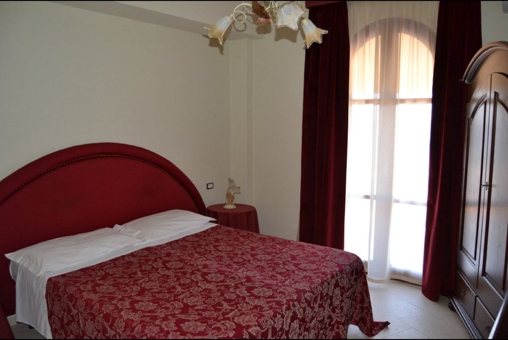 Hotel Porto Azzurro 贾迪尼-纳克索斯 外观 照片