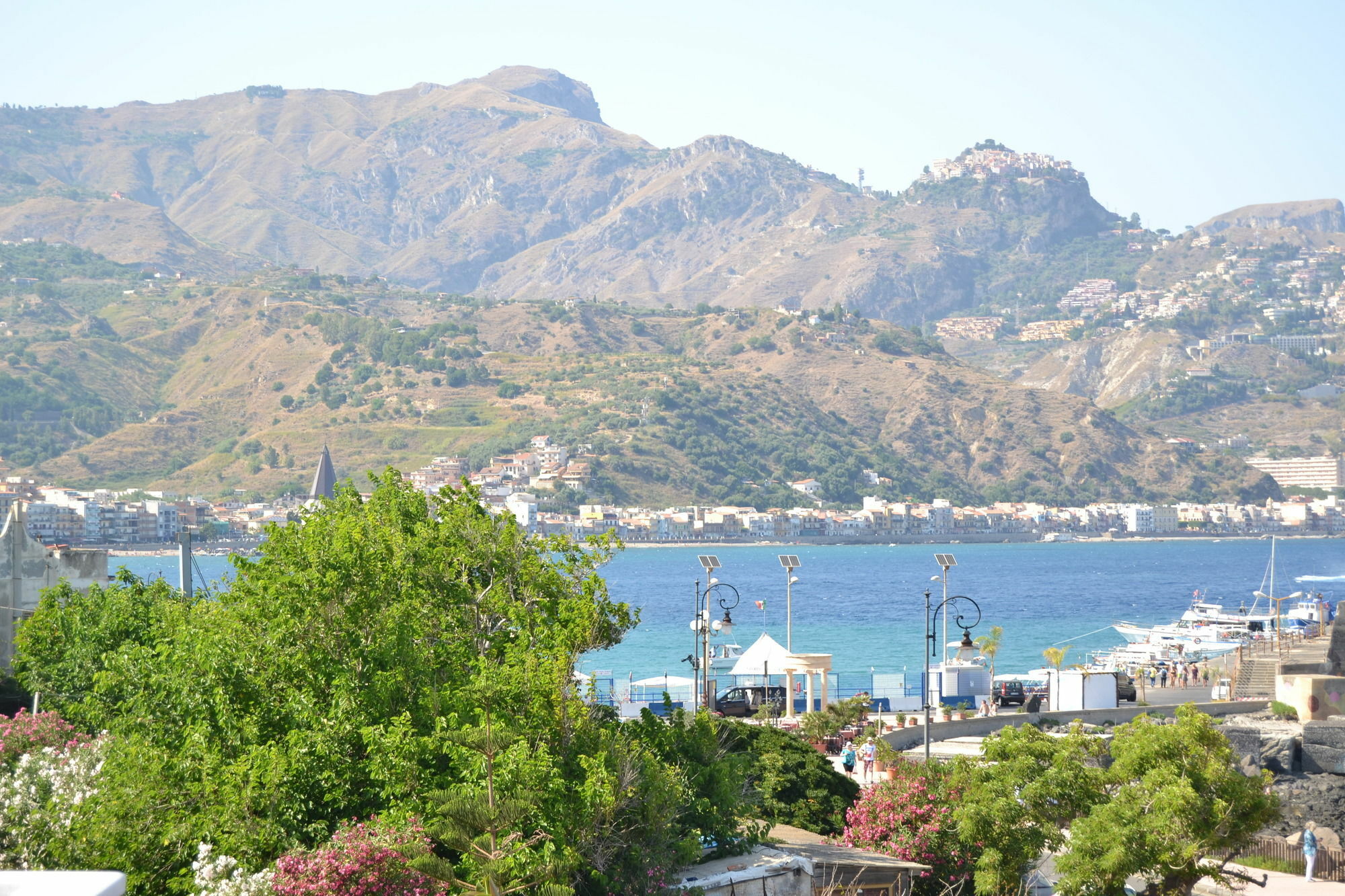 Hotel Porto Azzurro 贾迪尼-纳克索斯 外观 照片